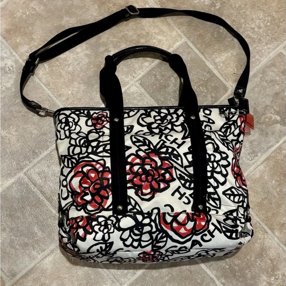 Coach bag image